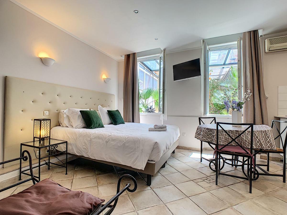 Chryseis Apartamento